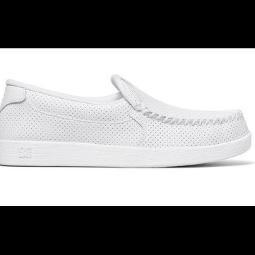 Mens DC Villian Slip on shoes -never worn